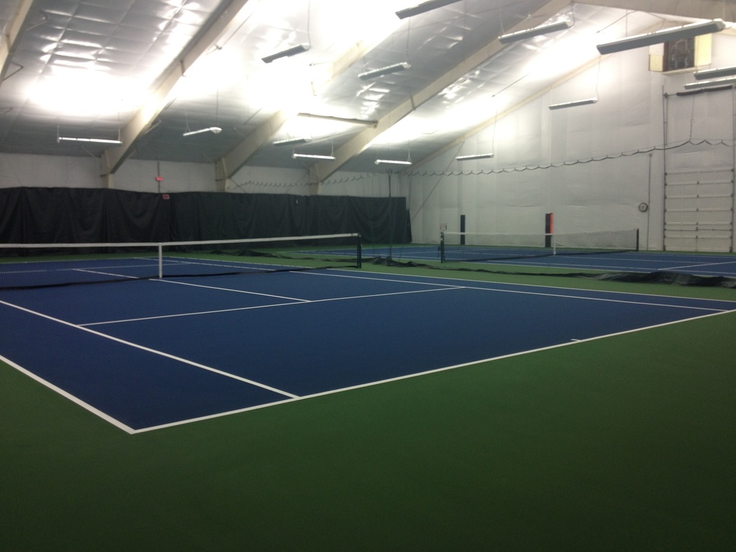 Tennis-Indoor-Blue-Green-SportMaster